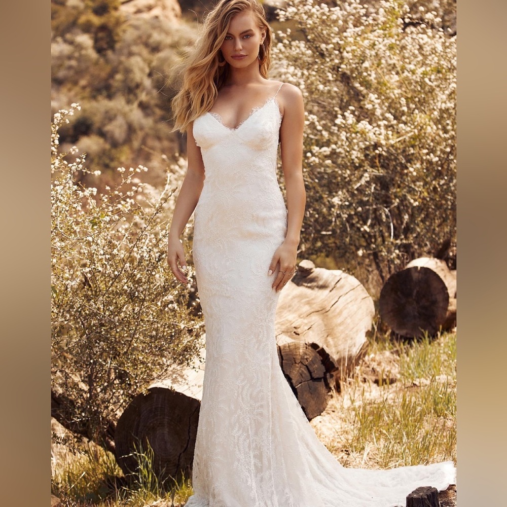 Katie May White Lace Wedding Dress - Picture 3 of 16